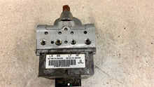 Load image into Gallery viewer, 2008 Chevrolet Corvette C6 Anti Lock Brake Pump ABS Module OEM GM 25847889 78K