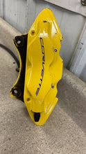 Load image into Gallery viewer, 15 19 Chevrolet Corvette C7 Z06 Rear Brake Calipers Brembo Yellow Brakes 48K OEM