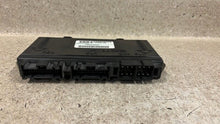 Load image into Gallery viewer, 99 00 Chevrolet Corvette C5 Passenger Door Control Module Relay RH 10435192
