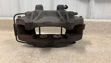 Load image into Gallery viewer, 2010 2015 Camaro SS Front Driver Passenger Brembo Brake Calipers Pair OEM
