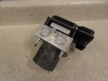Load image into Gallery viewer, 10 13 Corvette C6 Anti Lock Brake Pump ABS Module GM Brakes 20918426 62K MILES