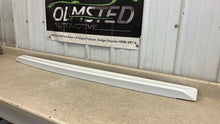 Load image into Gallery viewer, 09 14 Dodge Challenger SRT8 Rear Duckbill Trunk Spoiler 1FS64TRMAA White