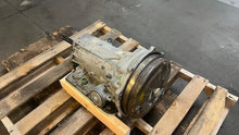 Load image into Gallery viewer, 97 04 C5 CORVETTE 4L60e AUTOMATIC TRANSMISSION ASSEMBLY GM OEM 81K 24211642