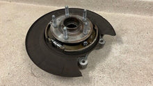 Load image into Gallery viewer, 10 15 Camaro SS ZL1 RH Passenger Side Rear Spindle GM Knuckle Hub Right 62K