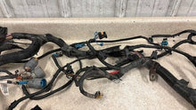 Load image into Gallery viewer, 1999 2000 C5 Corvette LS1 OEM GM Engine Wiring Harness Assembly 84K Automatic