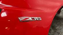 Load image into Gallery viewer, 06 13 Corvette C6 Z06 Passenger Front Fender Carbon Right GM 20929483 Wide Red