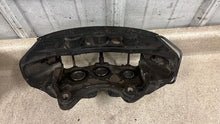 Load image into Gallery viewer, 15 19 Corvette C7 Z06 Front Right Left 6 Piston Brake Calipers Brembo Burnt