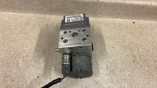 Load image into Gallery viewer, 2001 2004 Chevrolet C5 Corvette OEM ABS ANTI LOCK BRAKE PUMP MODULE 10306496 GM