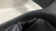 Load image into Gallery viewer, 05 13 Chevrolet Corvette C6 Z06 Factory Gauge Cluster Speedometer Trim GM OEM