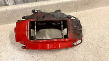 Load image into Gallery viewer, 2010 2015 Camaro SS Front Driver Passenger Brembo Brake Calipers Pair OEM