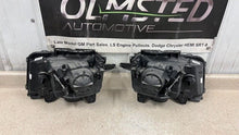 Load image into Gallery viewer, 10 15 Camaro SS Driver Passenger Headlight Xenon HID GM 22959919 LH RH 33K Tint