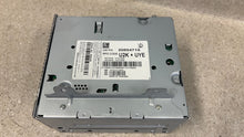 Load image into Gallery viewer, 10 12 Chevrolet Camaro Stereo Radio Receiver GM 92235960 Dash Control Panel 63K