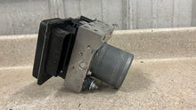 Load image into Gallery viewer, 2009 Corvette C6 Z06 ABS Anti Lock Brake Control Module 20777858 GM 37K