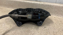 Load image into Gallery viewer, 2012 2015 Camaro ZL1 Rear Driver Passenger Brembo Brake Calipers Pair OEM 21K