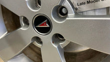 Load image into Gallery viewer, 2004 2005 2006 Pontiac GTO 18'' Wheel 18x8 Original GM 92162270 Rim Factory OEM