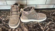 Load image into Gallery viewer, Hey Dude Women's Eloise Leather Ankle Boot Size US 7 Granite Grey Shoes