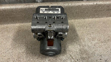 Load image into Gallery viewer, 06 13 Chevrolet Corvette C6 Anti Lock Brake Pump ABS Module OEM GM 25886839 63K