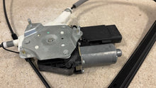 Load image into Gallery viewer, 05 13 Corvette C6 Front Passenger Window Regulator Motor OEM GM 25815796 55K RH