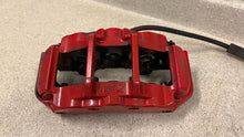 Load image into Gallery viewer, 05 13 Chevrolet Corvette C6 Z06 Front Brake Calipers 6 Piston Set Red Brakes OEM
