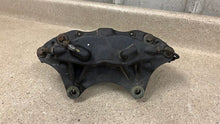 Load image into Gallery viewer, 2010 2015 Camaro SS Front Driver Passenger Brembo Brake Calipers Pair OEM 33K