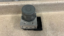 Load image into Gallery viewer, 12 15 Chevrolet Camaro SS ZL1 ABS Anti Lock Brake Pump Module GM 22914250 81K