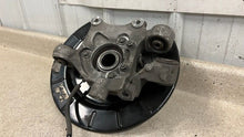 Load image into Gallery viewer, 10 15 Camaro SS ZL1 RH Passenger Side Rear Spindle GM Knuckle Hub Right 62K