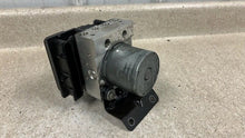 Load image into Gallery viewer, 2005 2006 Pontiac GTO ABS Anti Lock Module Brake Control Pump GM 92211444