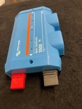 Load image into Gallery viewer, Victron Energy Lynx Distributor