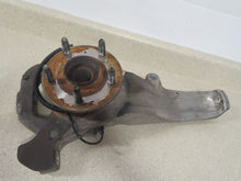 Load image into Gallery viewer, 08 15 Cadillac CTS CTSV Passenger RH Front Spindle HUB ASSEMBLY 15775068 52K