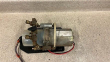 Load image into Gallery viewer, 94 02 Camaro SS Firebird Trans AM Convertible Top Motor Pump Hydraulic OEM GM