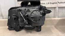 Load image into Gallery viewer, 10 15 Camaro SS Driver Passenger Headlight Xenon HID GM 22959919 LH RH 33K Tint