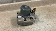 Load image into Gallery viewer, 06 12 Chevrolet Corvette C6 Anti Lock Brake Pump ABS Module OEM GM 15821730 NICE