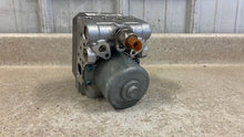 Load image into Gallery viewer, 06 13 Chevrolet Corvette C6 Anti Lock Brake Pump ABS Module OEM GM 25886839 21K