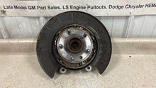 Load image into Gallery viewer, 10 15 Camaro SS LH Driver Side Rear Spindle Assembly GM Knuckle Hub Left LH