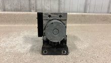 Load image into Gallery viewer, 2005 2006 Pontiac GTO ABS Anti Lock Module Brake Control Pump GM 92211444 98K
