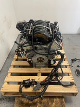 Load image into Gallery viewer, LS3 Corvette 6.2 Engine Pullout 87K Miles WARRANTY 430HP/TQ Wet Sump FREE SHIP