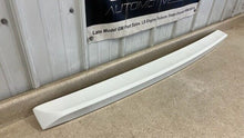 Load image into Gallery viewer, 09 14 Dodge Challenger SRT8 Rear Duckbill Trunk Spoiler 1FS64TRMAA White