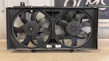 Load image into Gallery viewer, 10 11 Chevrolet Camaro SS Factory Radiator Cooling Fans 10860420 GM 63K Miles
