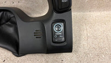 Load image into Gallery viewer, 05 13 Chevrolet Corvette C6 Z06 Factory Gauge Cluster Speedometer Trim Black GM