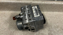 Load image into Gallery viewer, 06 13 Chevrolet Corvette C6 Anti Lock Brake Pump ABS Module OEM GM 25886839 63K
