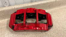 Load image into Gallery viewer, 05 13 Chevrolet Corvette C6 Z06 Front Brake Calipers 6 Piston Set Brakes OEM