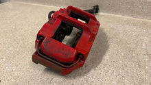 Load image into Gallery viewer, 05 13 Chevrolet Corvette C6 Z06 Front Brake Calipers 6 Piston Set Red Brakes OEM