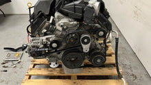 Load image into Gallery viewer, Dodge 6.4L 392 Hemi SRT8 Engine & 6 Speed Manual TR6060 Pullout 470HP 91K MILES