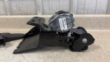 Load image into Gallery viewer, 05 13 Corvette C6 Z06 Convertible Seat Belt Retractor Right 15917341 GM OEM