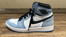 Load image into Gallery viewer, Air Jordan 1 Retro OG High University Blue sky Men's Authentic Size 9.5 Shoes