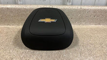 Load image into Gallery viewer, 2011 2015 Chevrolet Camaro SS Left Side Driver Wheel OEM GM Bag 21K 22943125