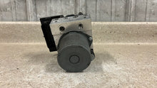 Load image into Gallery viewer, 12 15 Chevrolet Camaro SS ZL1 ABS Anti Lock Brake Pump Module GM 22914251 63k