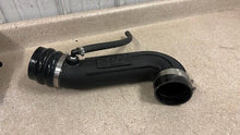 Load image into Gallery viewer, 08 18 Dodge Challenger Flowmaster Cold Air Intake Filter 615105 Delta Force