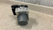 Load image into Gallery viewer, 2009 Corvette C6 Z06 ABS Anti Lock Brake Control Module 20777858 GM 37K