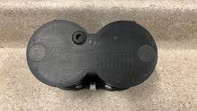 Load image into Gallery viewer, 2008 2009 Pontiac G8 GT Factory Holden Console Cup Holder OEM GM 92171506